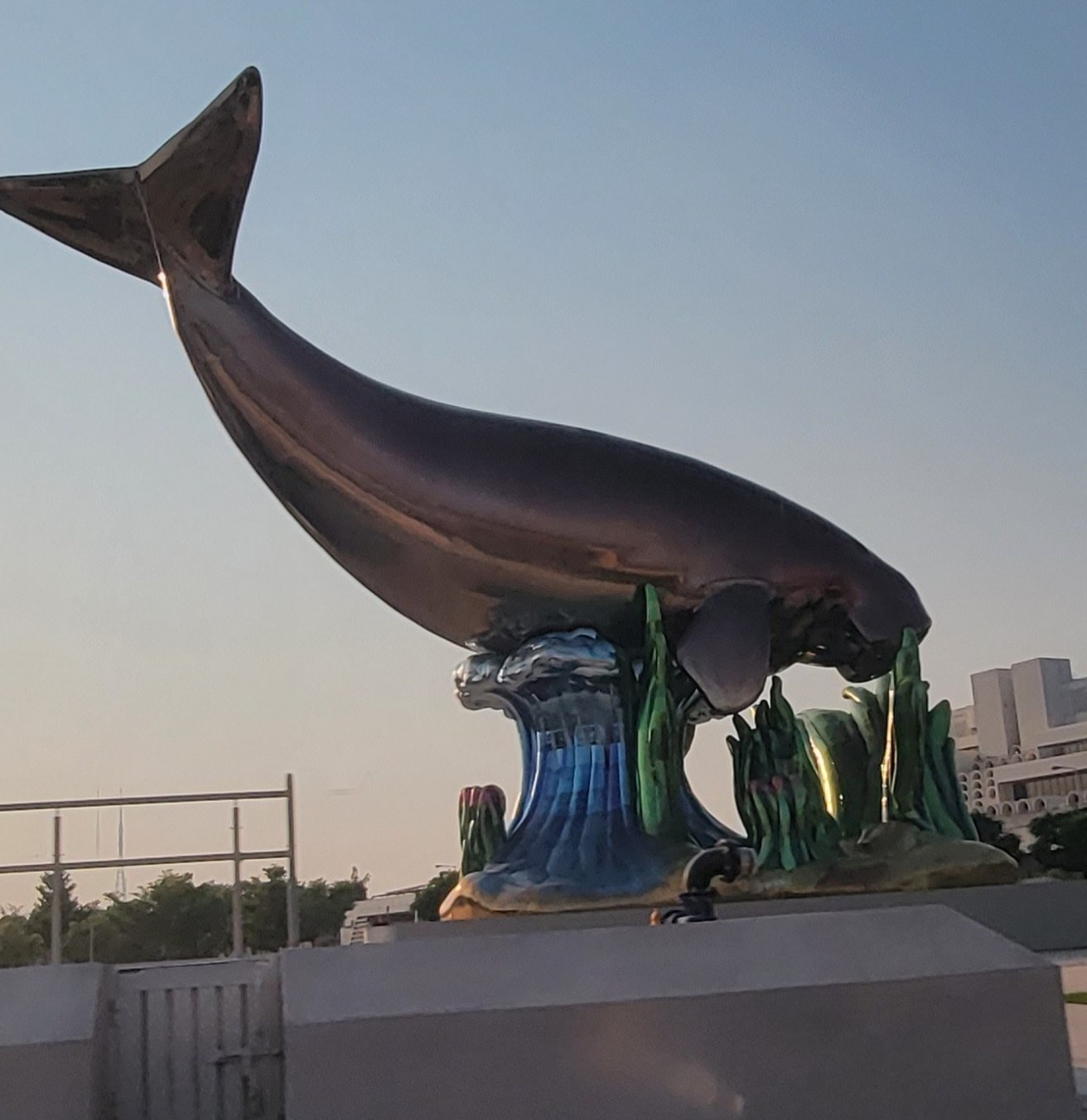 Sea-life sculpture in Doha