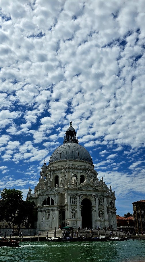 Santa Maria della Salute over the lagoon