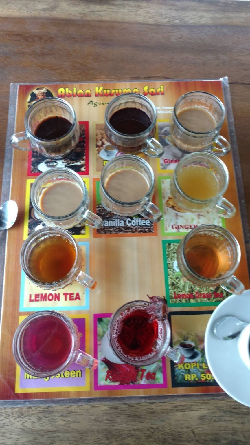 The full tasting lineup of Bali coffee and teas
