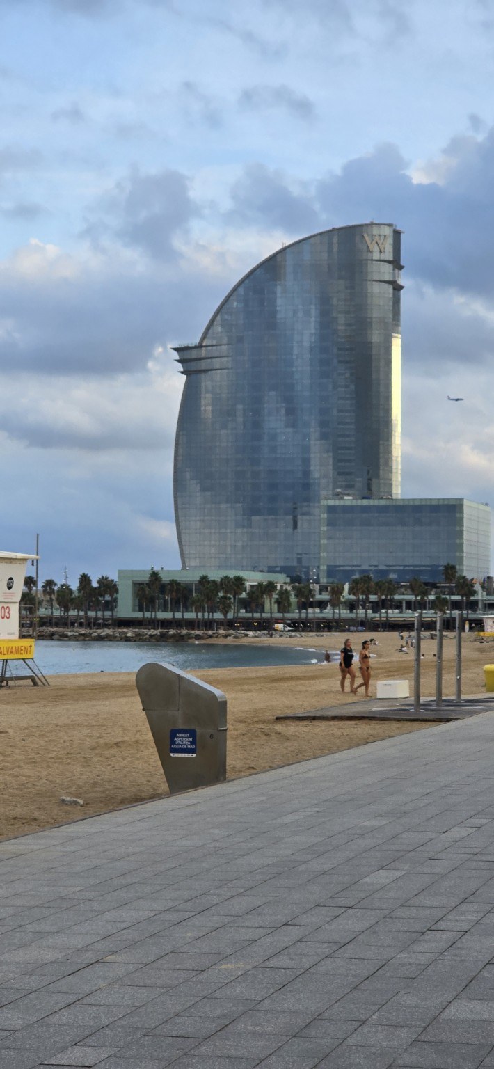 W Barcelona hotel sail-shaped tower seen from the beach