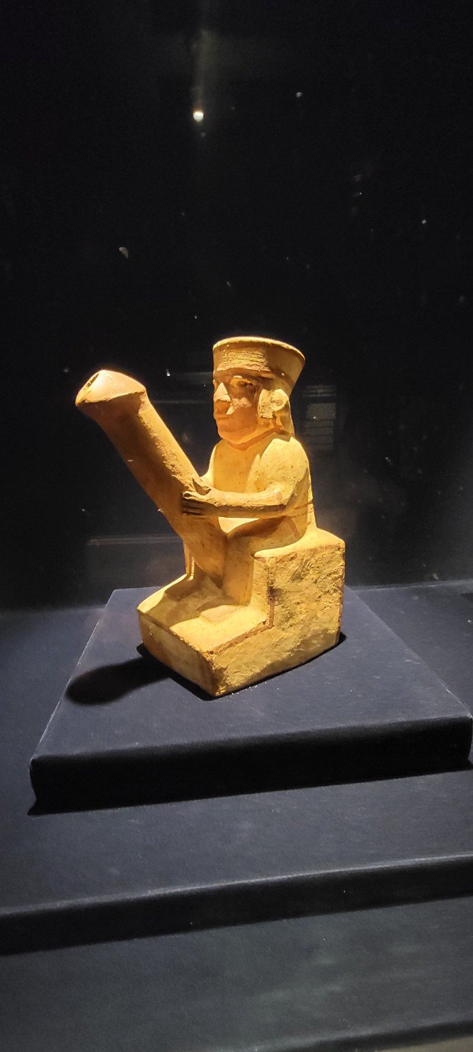 Gold ceremonial display at Larco Museum