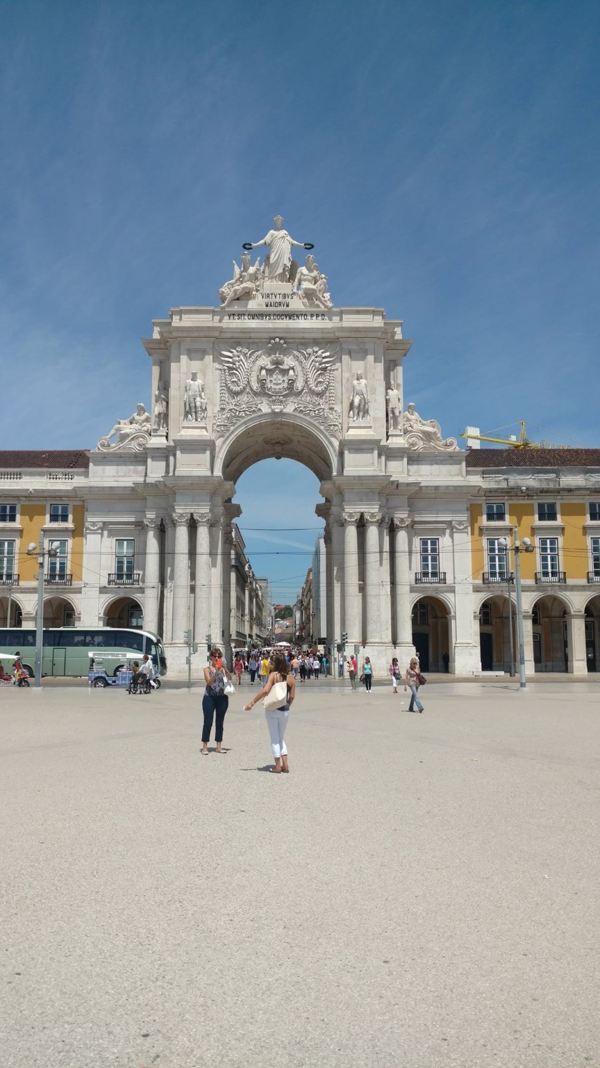 Rua Augusta Arch in Praça do Comércio