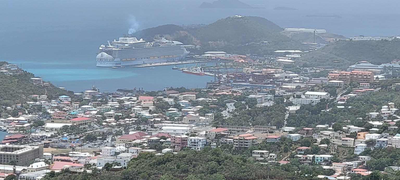 Basseterre harbor with cruise ship and turquoise water