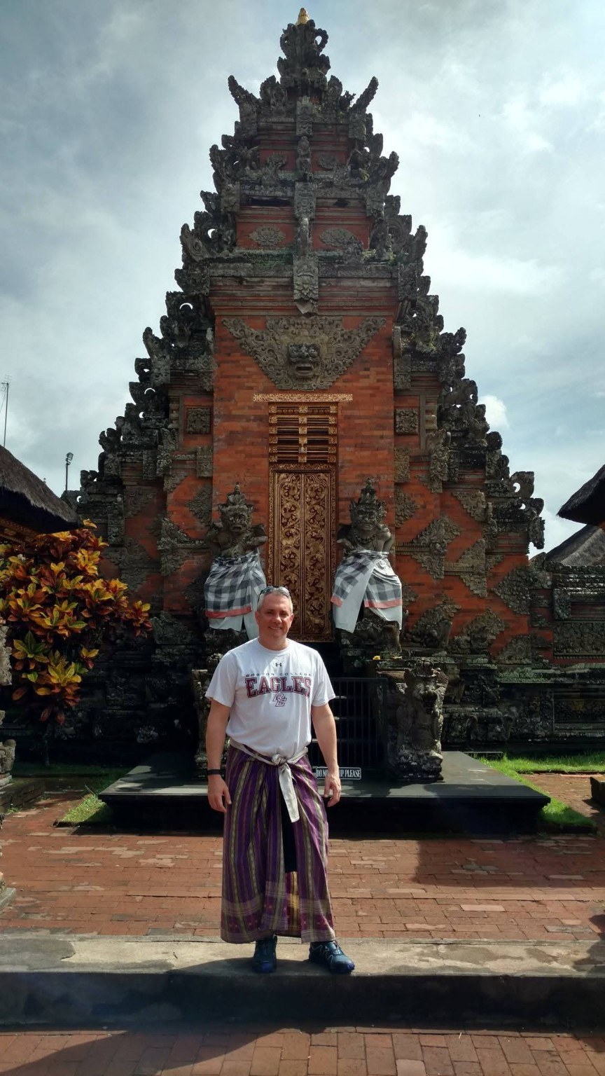 Wearing a sarong at a Balinese temple