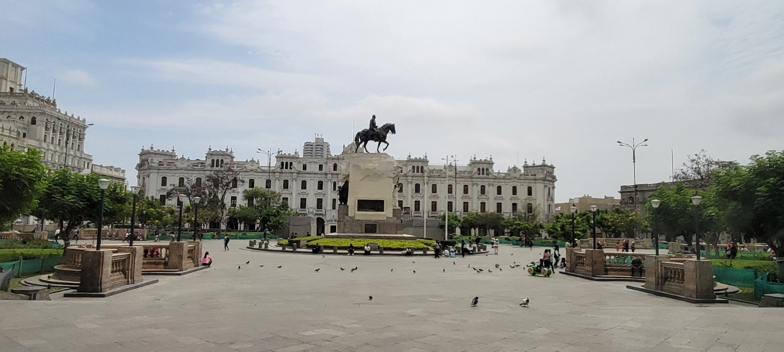 San Martin Square panorama